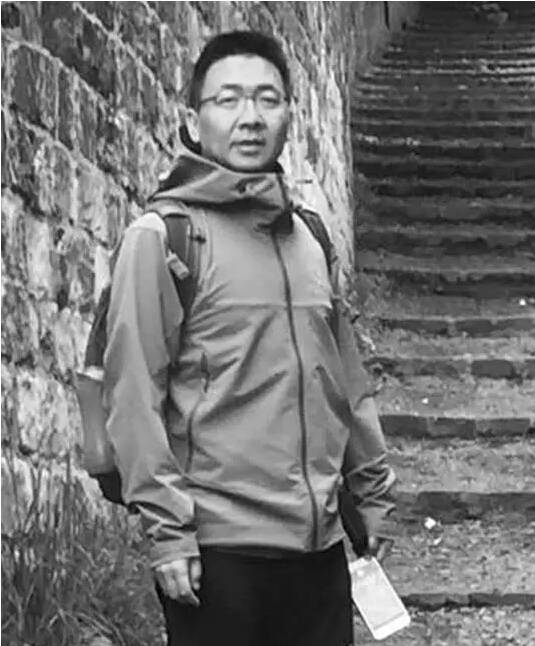 星空·综合体育