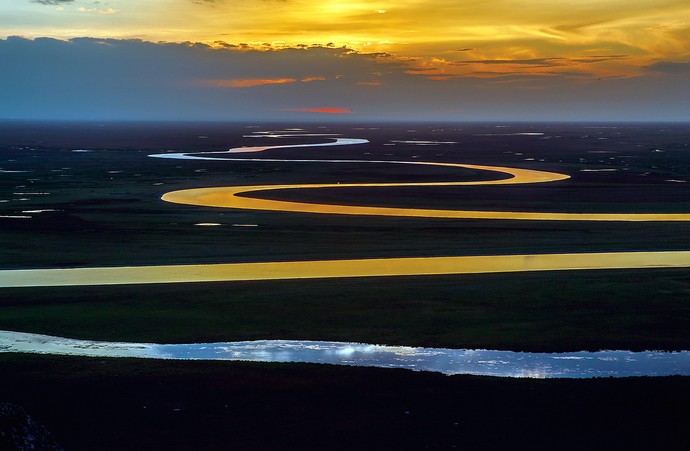 星空·综合体育